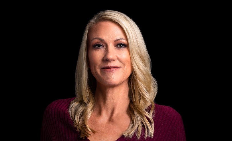 Headshot of April Arnzen
