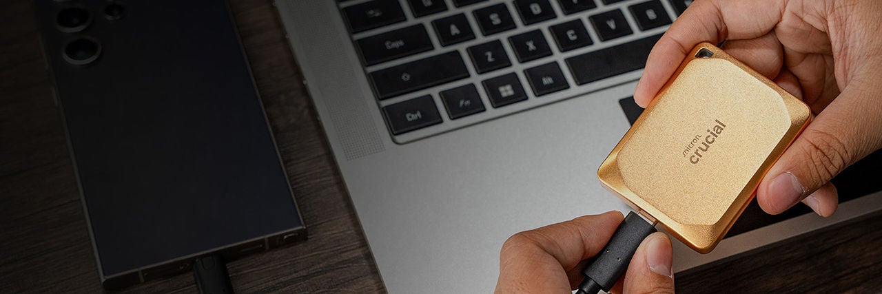 DRAM、ソリッドステートドライブ（SSD）、メモリのアップグレード