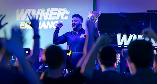 Cricual T705 Web 04 Tile