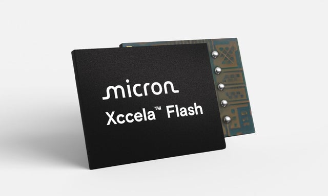 Xccela flash device front and back 