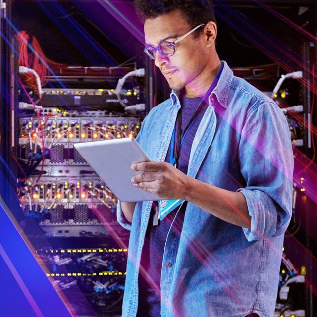 밤의 고속도로 조명 