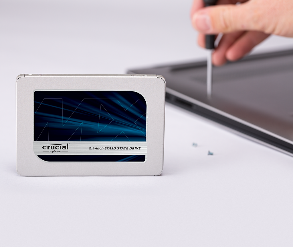 crucial MX500 500GB 2.5インチSSD abe29d7f-0b72-4bd6-b16f-