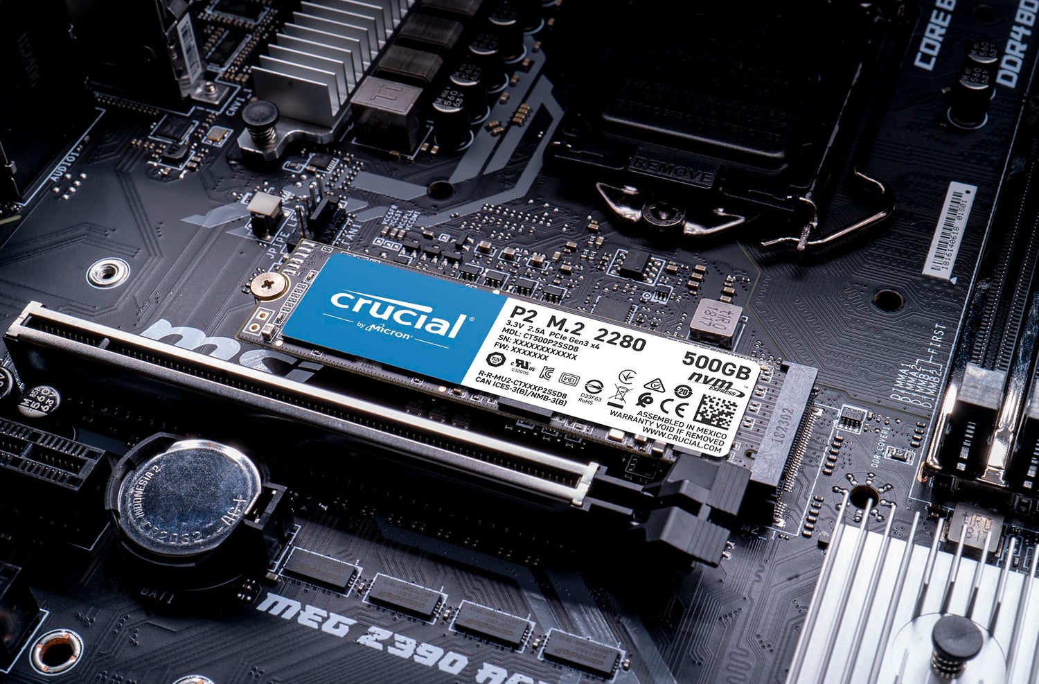 Crucial x8とアダプタ