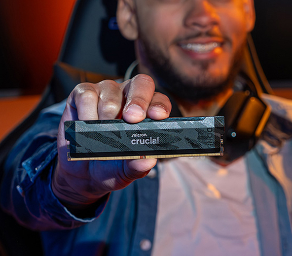 Crucial DDR5 Pro OC Kit on purple and blue background