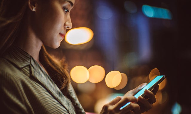 Women looking at the screen
