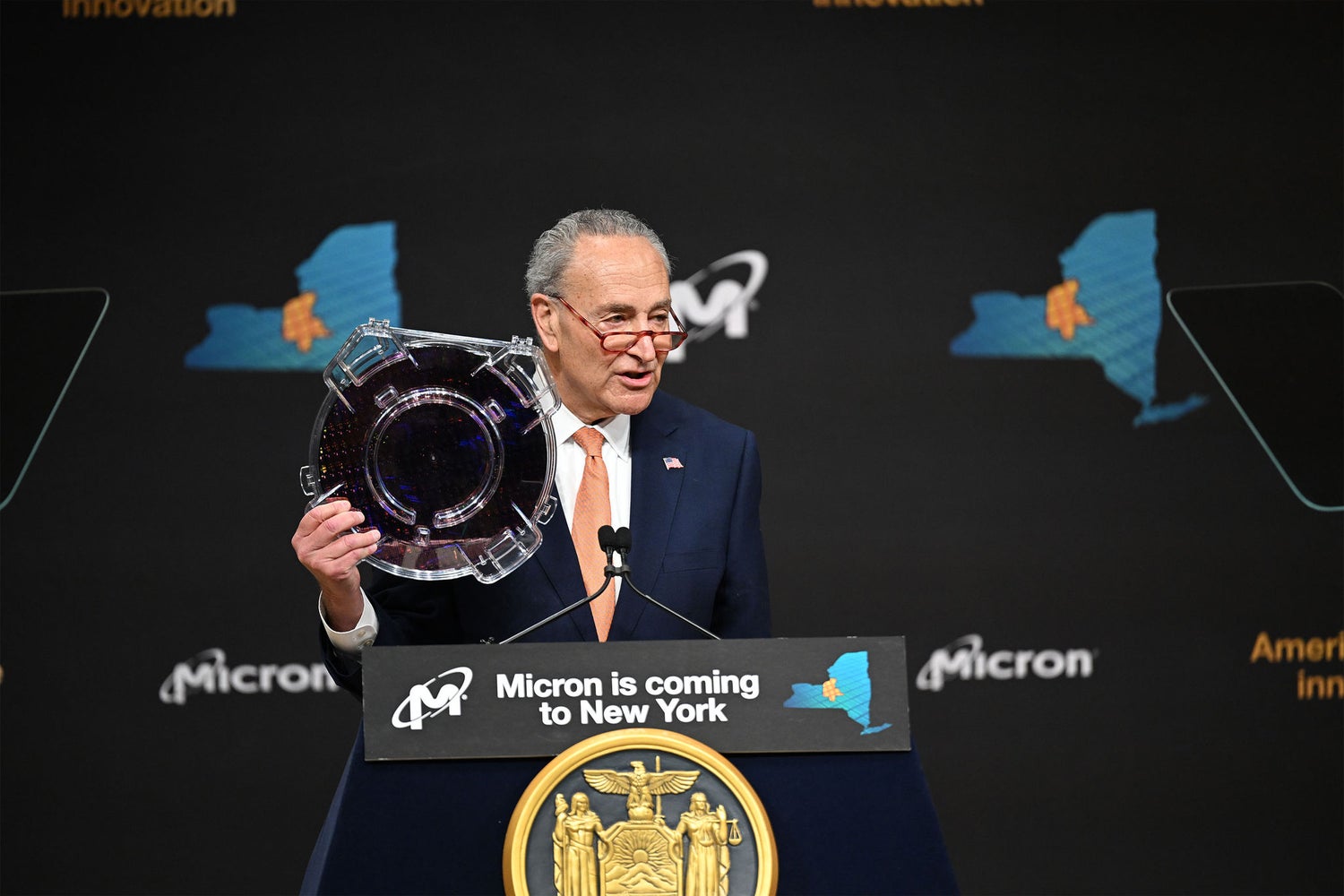 Photo 18 from the New York signing event